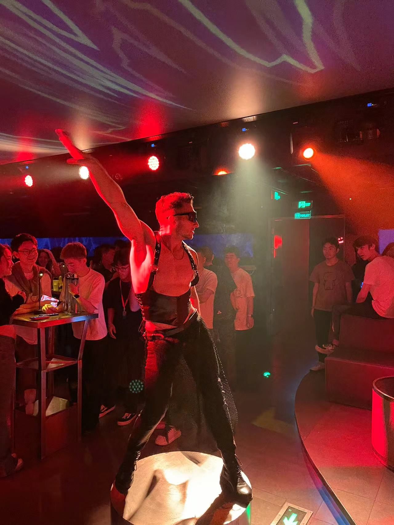 鄂州商务ktv专业订房服务推荐-鄂城区ktv预定